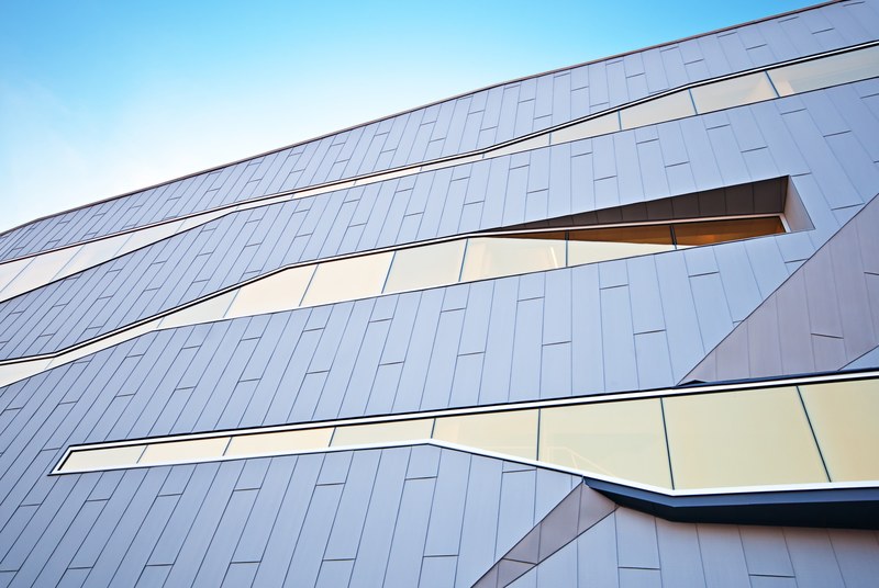 modern building design with distinctive unique shaped glass windows, unique glass windows building 4k