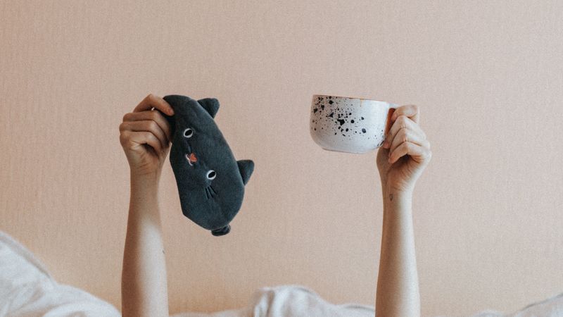 hands, cup, morning, 4k