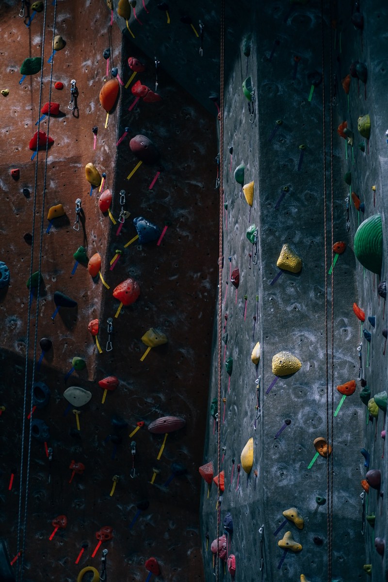 artificial rock climbing wall 4k