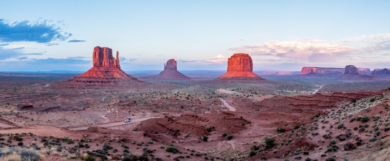 sunsets in the monument valley 4k