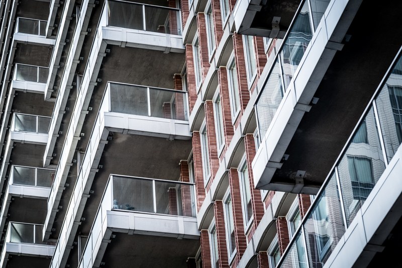 balcony building architecture and brick 4k