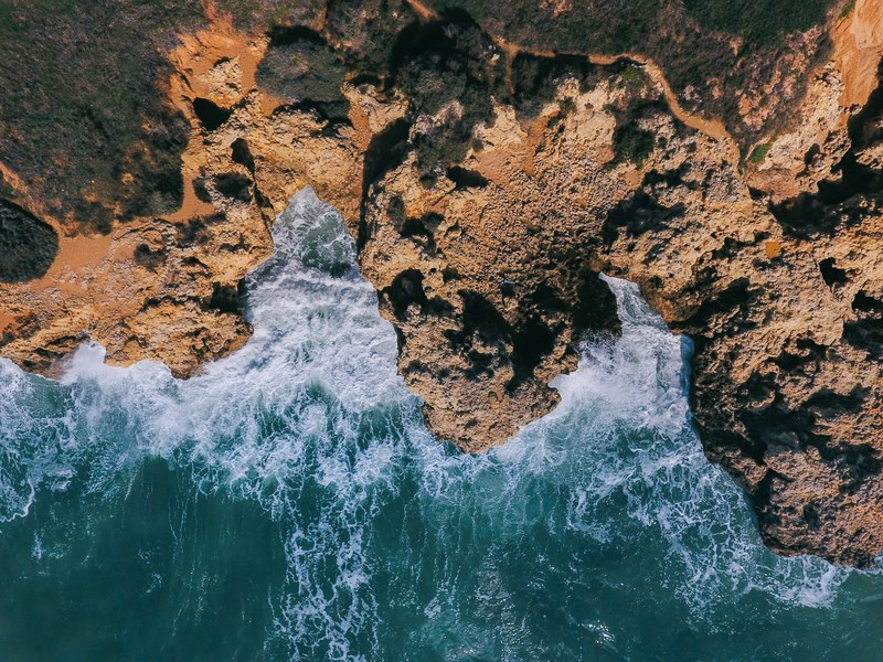 coast of algarve 4k