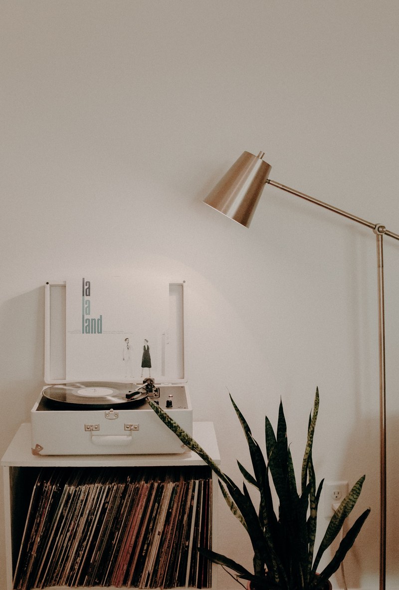 lamp copper light and record player hd, 4k