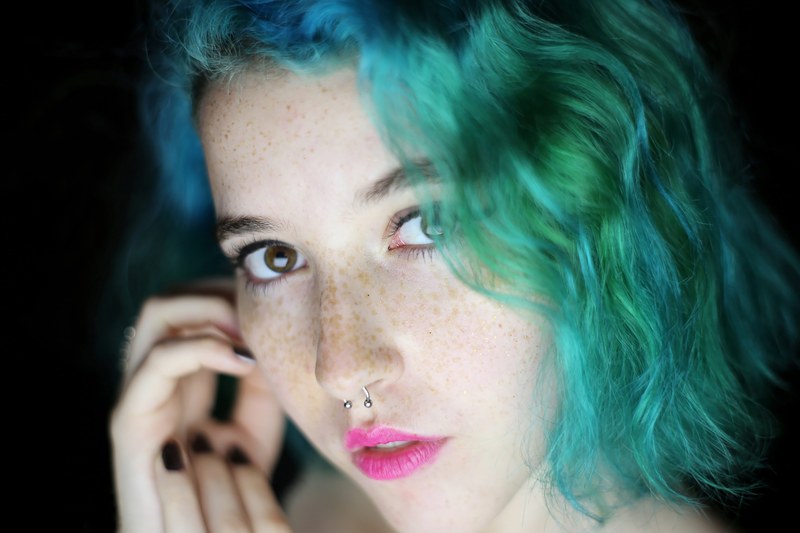 a woman with bright pink lipstick freckles blue hair and a nose piercing, woman with blue hair 4k