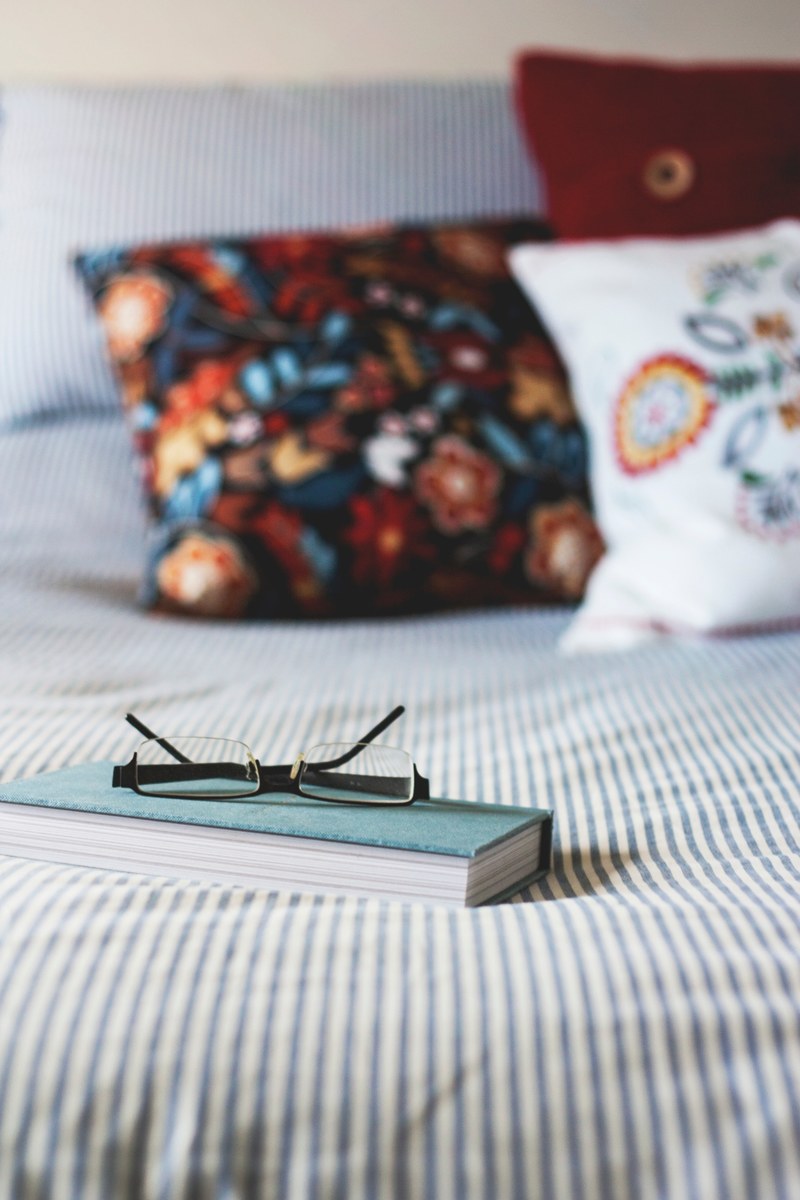 glass book pillow and reading hd, 4k