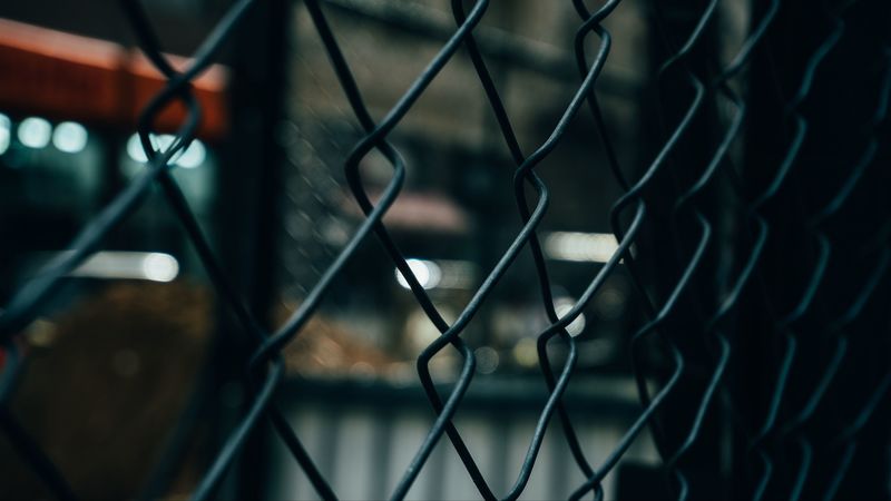 metal grille, fence, blurring, 4k