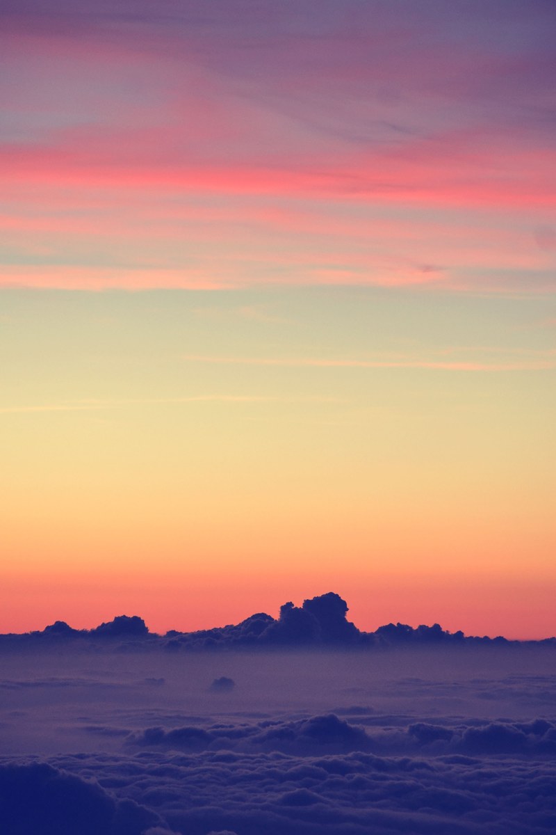 a view of the sun kissed sky above the clouds, _sky above clouds 4k