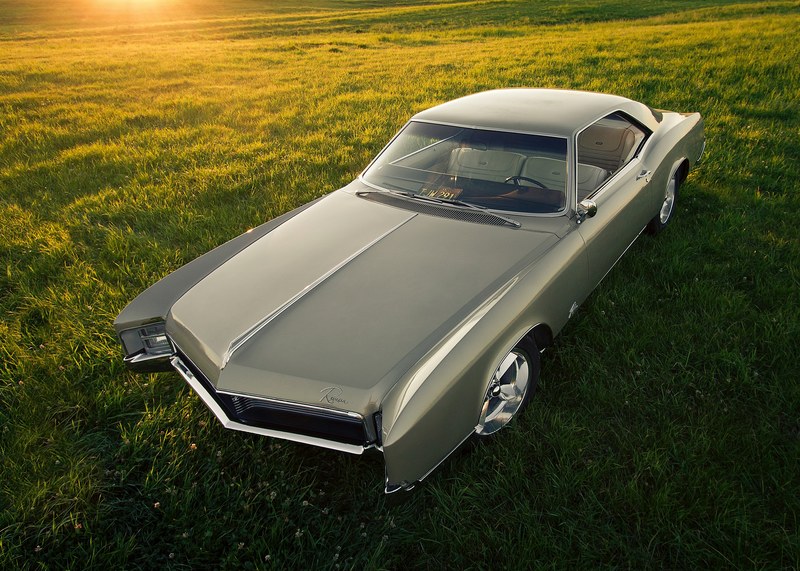 buick riviera from 1967 4k