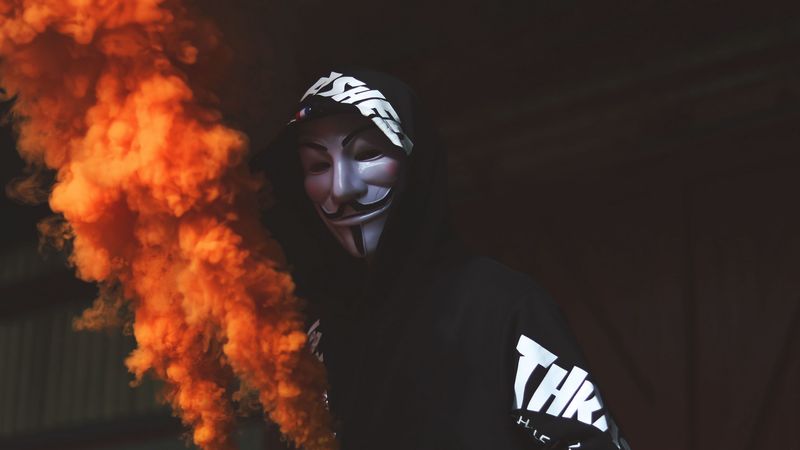 mask, colored smoke, hood, smoke, 4k