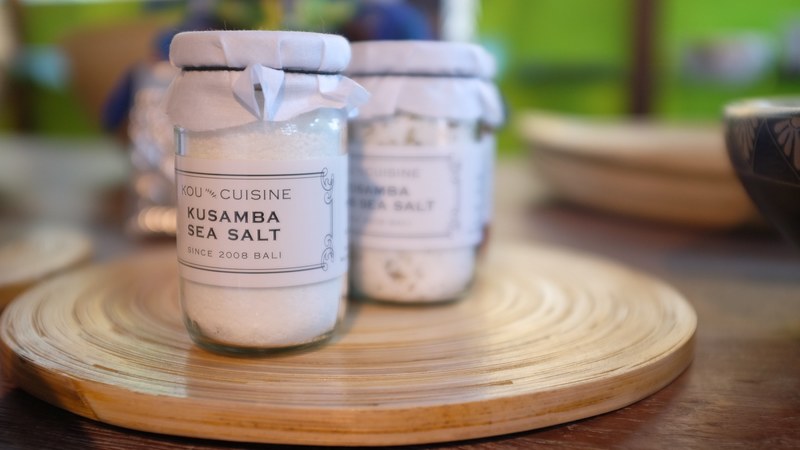 organic kitchen sea salt and salt 4k