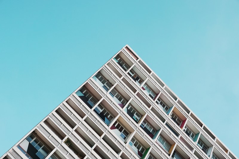 an angular shot of the top edge of a residential building in berlin, corbusierhaus in berlin 4k
