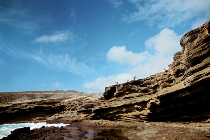 rock cloud ocean and cliff 4k