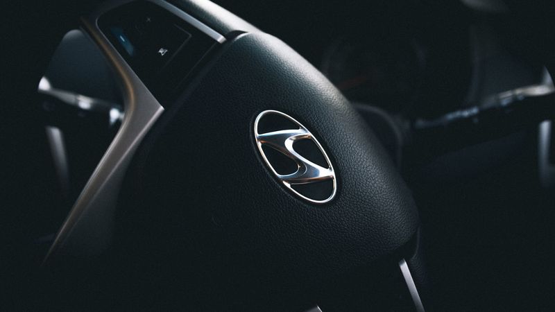 hyundai, steering wheel, logo, 4k