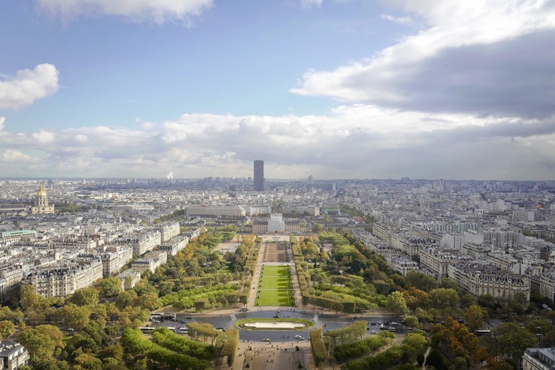 aerial drone view of the paris skyline from eiffel tower on a cloudy day, _view of paris skyline 4k