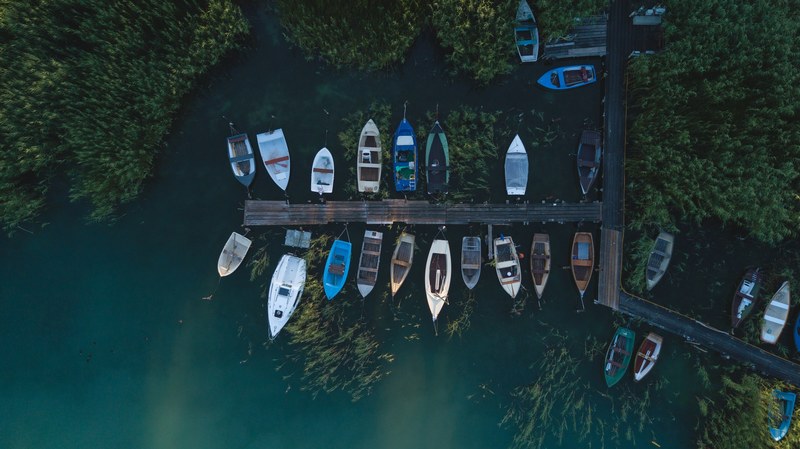 boat quiet peace and calm 4k