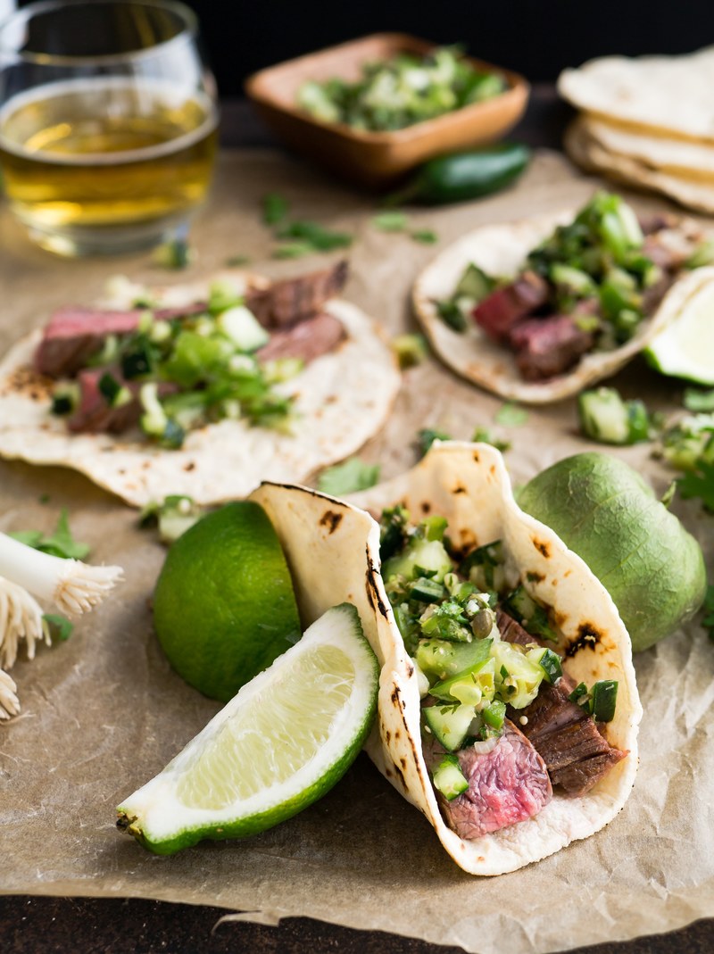 flank steak tacos with pico verde 4k