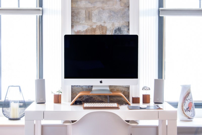 gabriel beaudrys home desk setup 4k