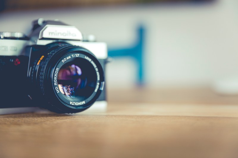 vintage urban silver and shutter 4k