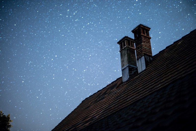 nightsky with roof 4k