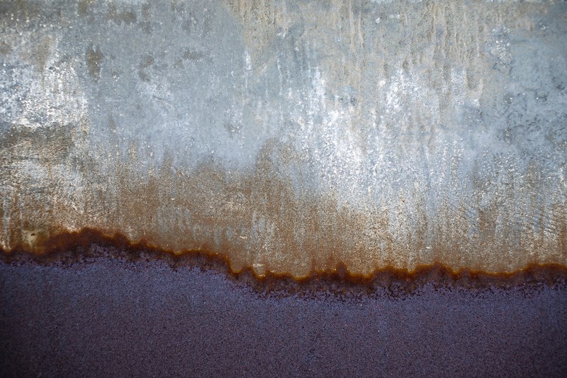 rusted 4k