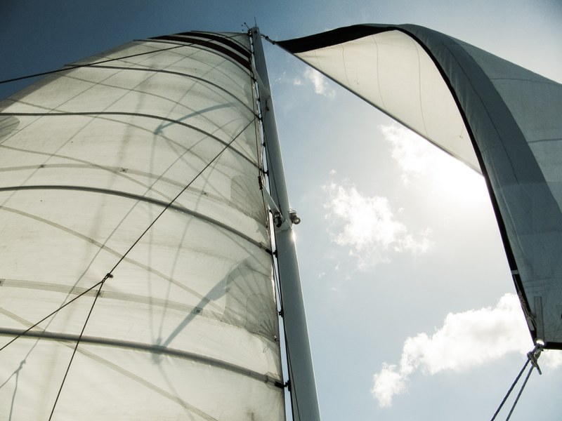 sail mainsail mast and sailing 4k