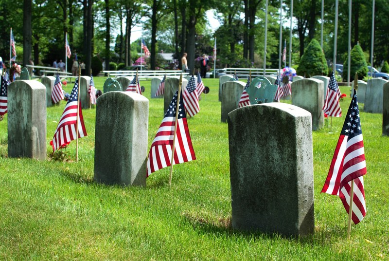 neverforget american flag memorial day and grave 4k