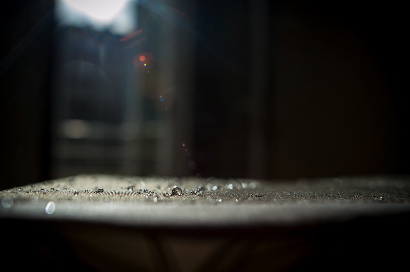 macro shot of water droplets on a rough surface, macro water droplets 4k