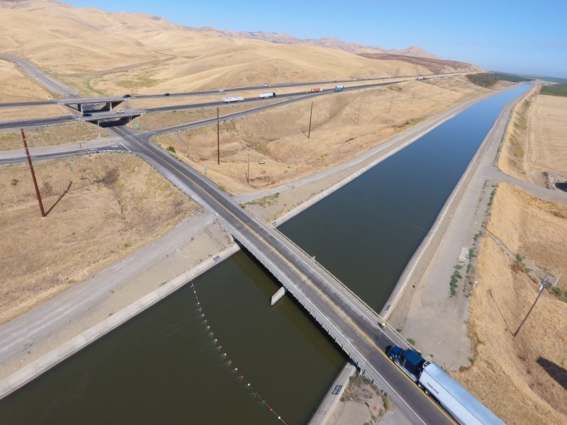 uav drone canal and bridge 4k
