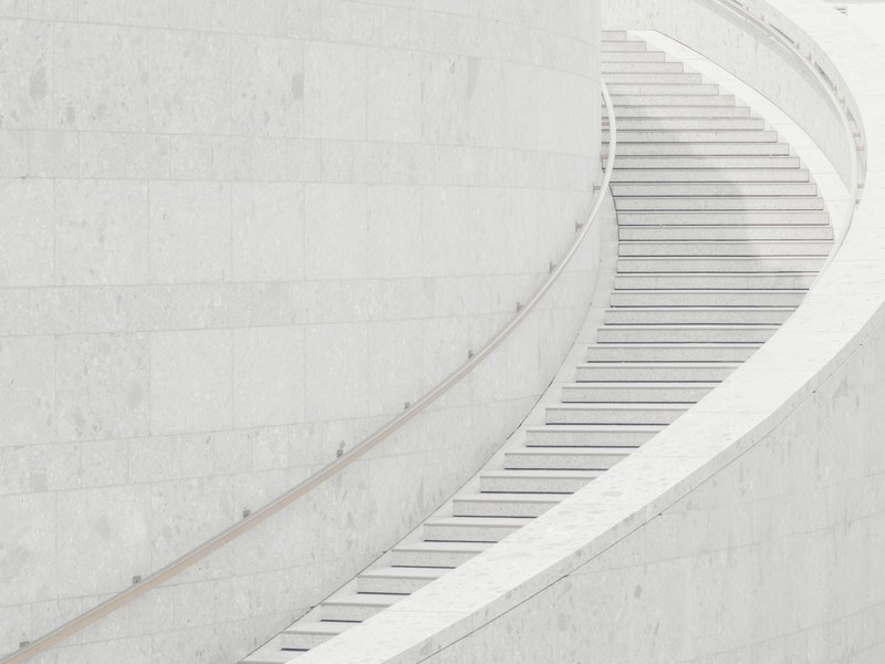 curving white marble stairs in am domhof, curve in white marble stairs 4k