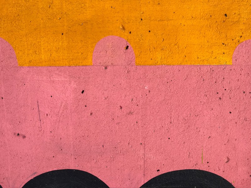red and orange textured wall in underpass park, underpass park 4k