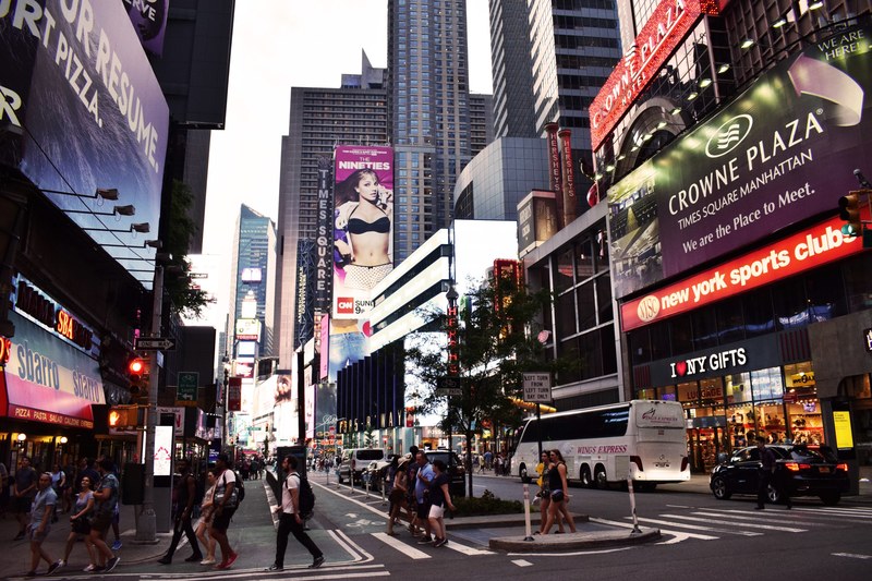 person times square building and architecture 4k