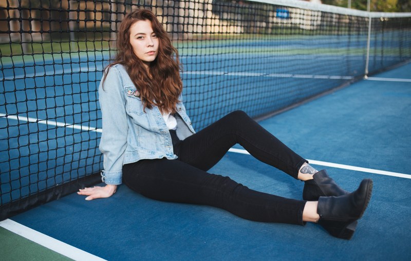woman female tennis court and court 4k