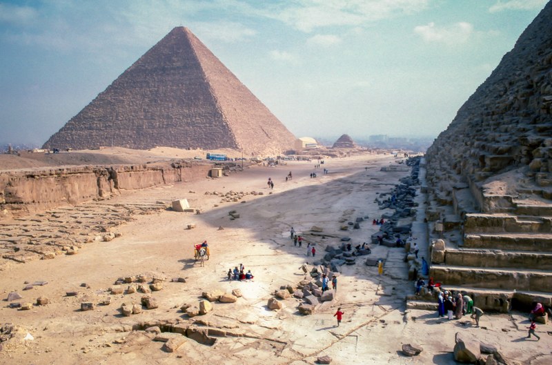 ruin pyramid desert and egypt 4k
