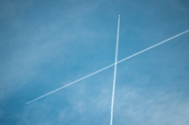 cloud con trail trail and sky 4k