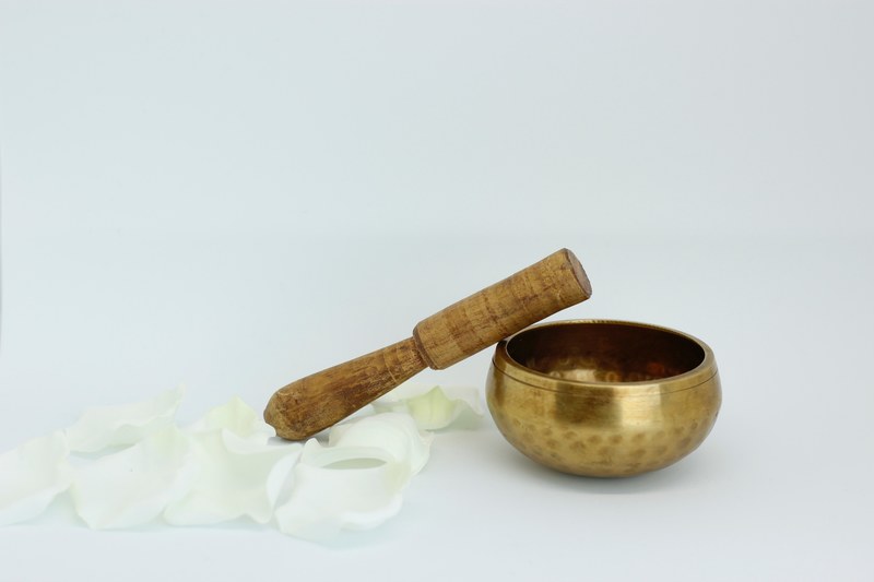 tiny tibetan singing bowl 4k