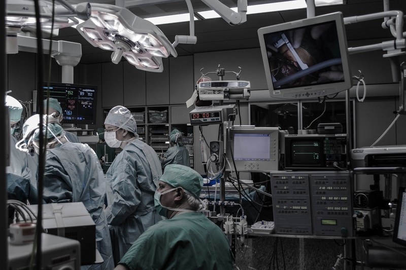 theatre operating surgery and mask 4k