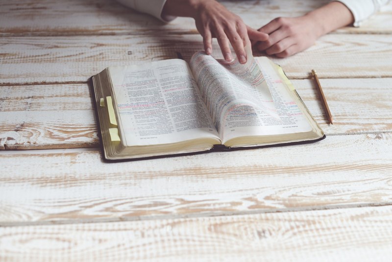 bible study book page 4k