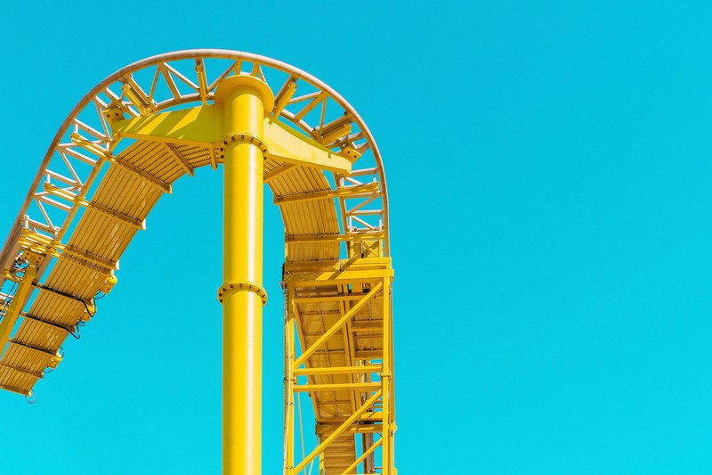 a yellow rollercoaster track in adler, _yellow rollercoaster adler 4k