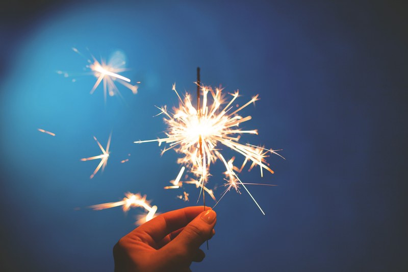 sparkler spark glow and hand 4k
