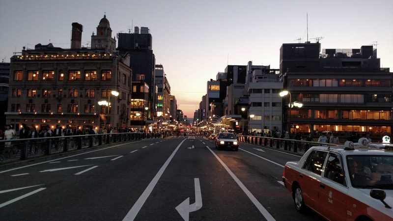 an asphalt road in kyoto on an evening, kyoto street in the evening 4k