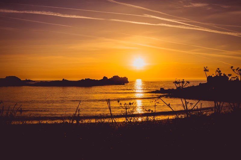 sunshine sun sunlight and shoreline 4k