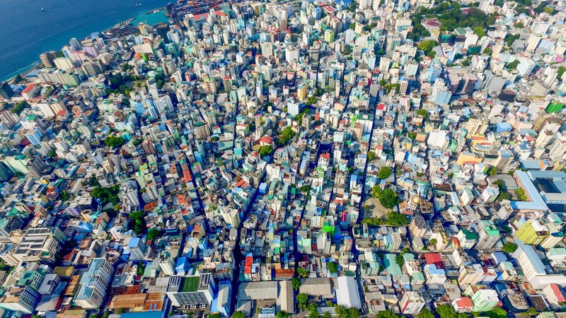 packed city i love amp hate 4k