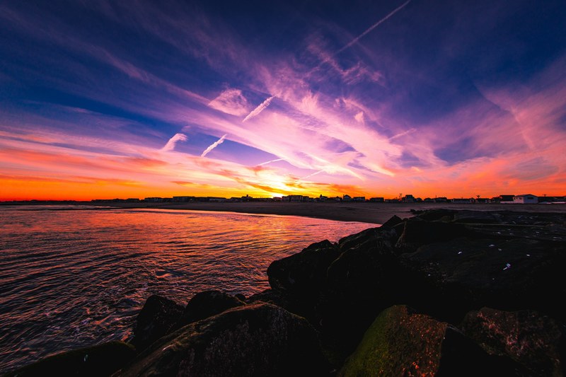 sunset view at the bradley beach coastline, sky lines 4k