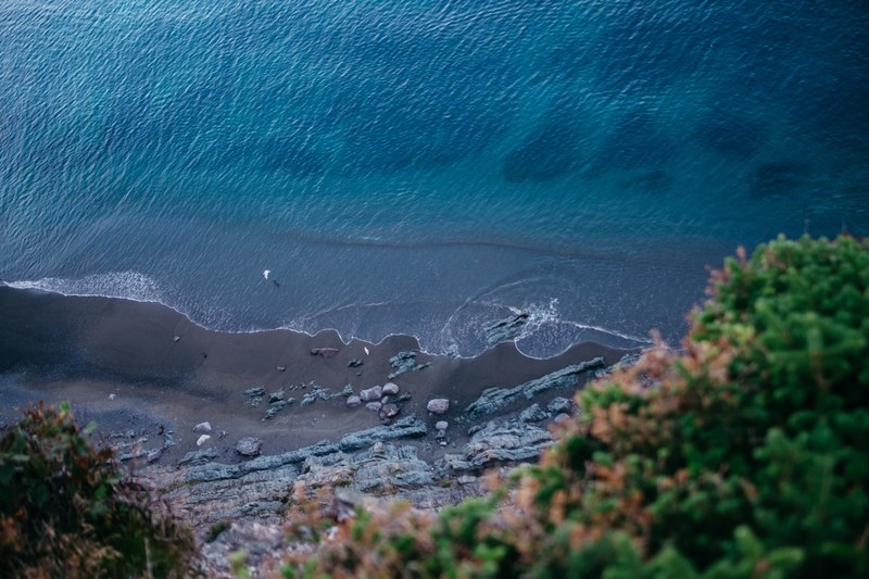 beach tide ocean and shore 4k