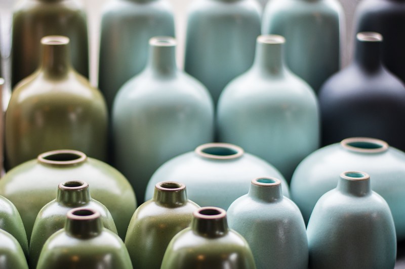 green and blue ceramic bottles, large ceramic bottles 4k