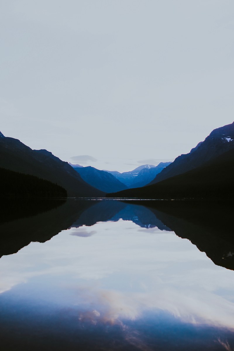 right before sunrise at bowman lake 4k