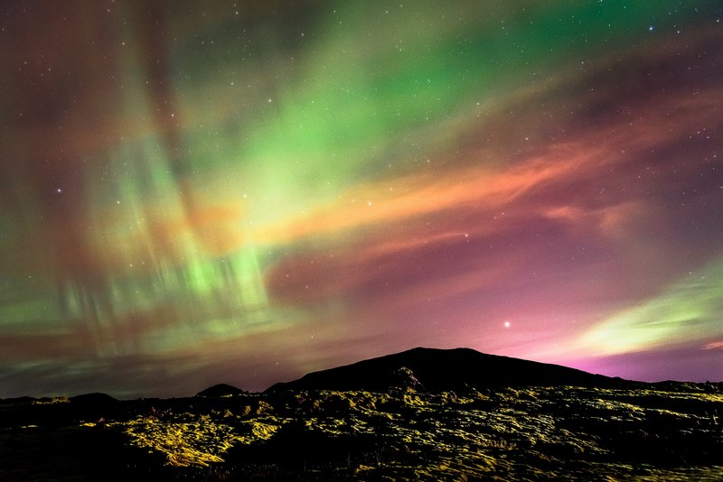 northern light aurora boreali night and nature 4k