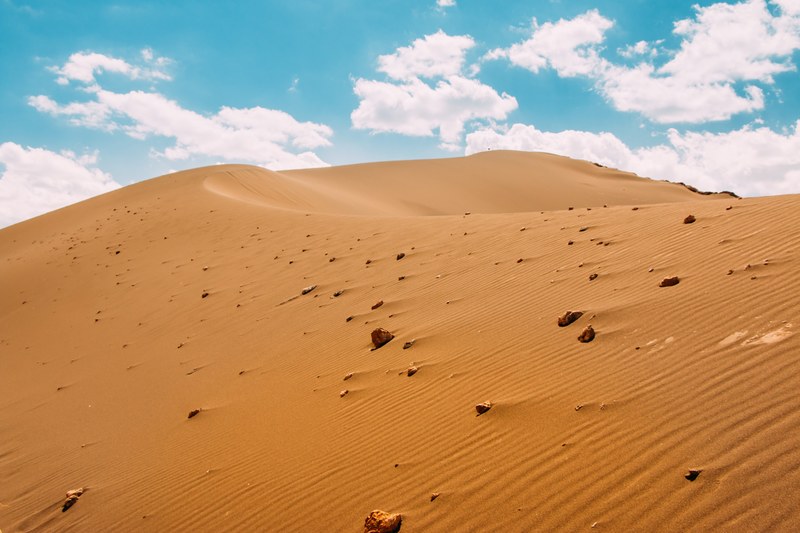 wind patterns in the sand dunes of atacama desert, patterns in desert sand 4k