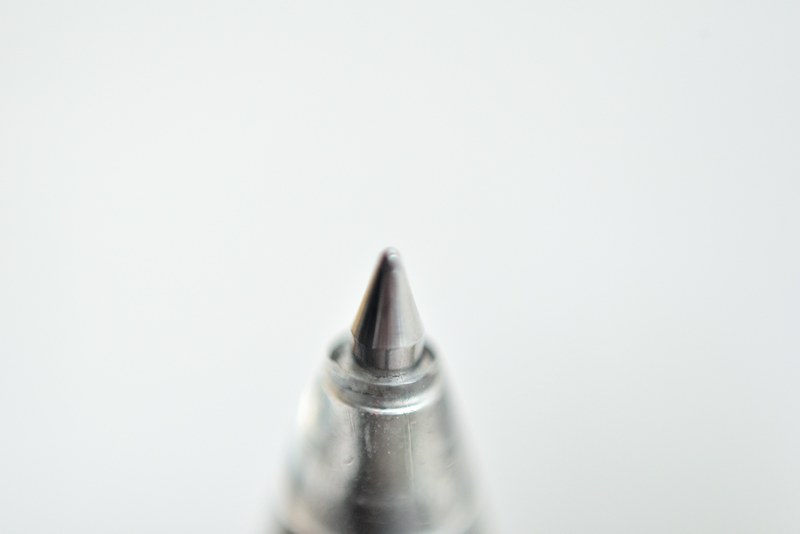 the tip of a pen, _pen tip 4k