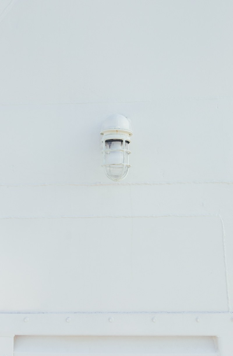 light lamp bulb and white hd, 4k